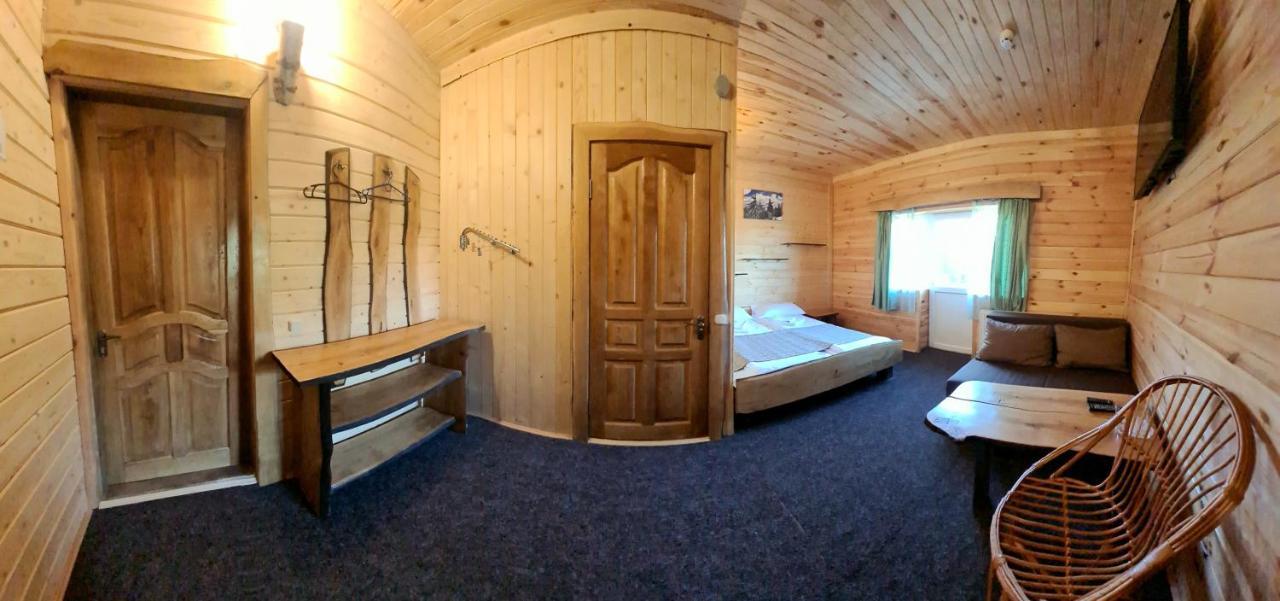 Alpin Eco Chalet & Wellness Dragobrat Exterior photo