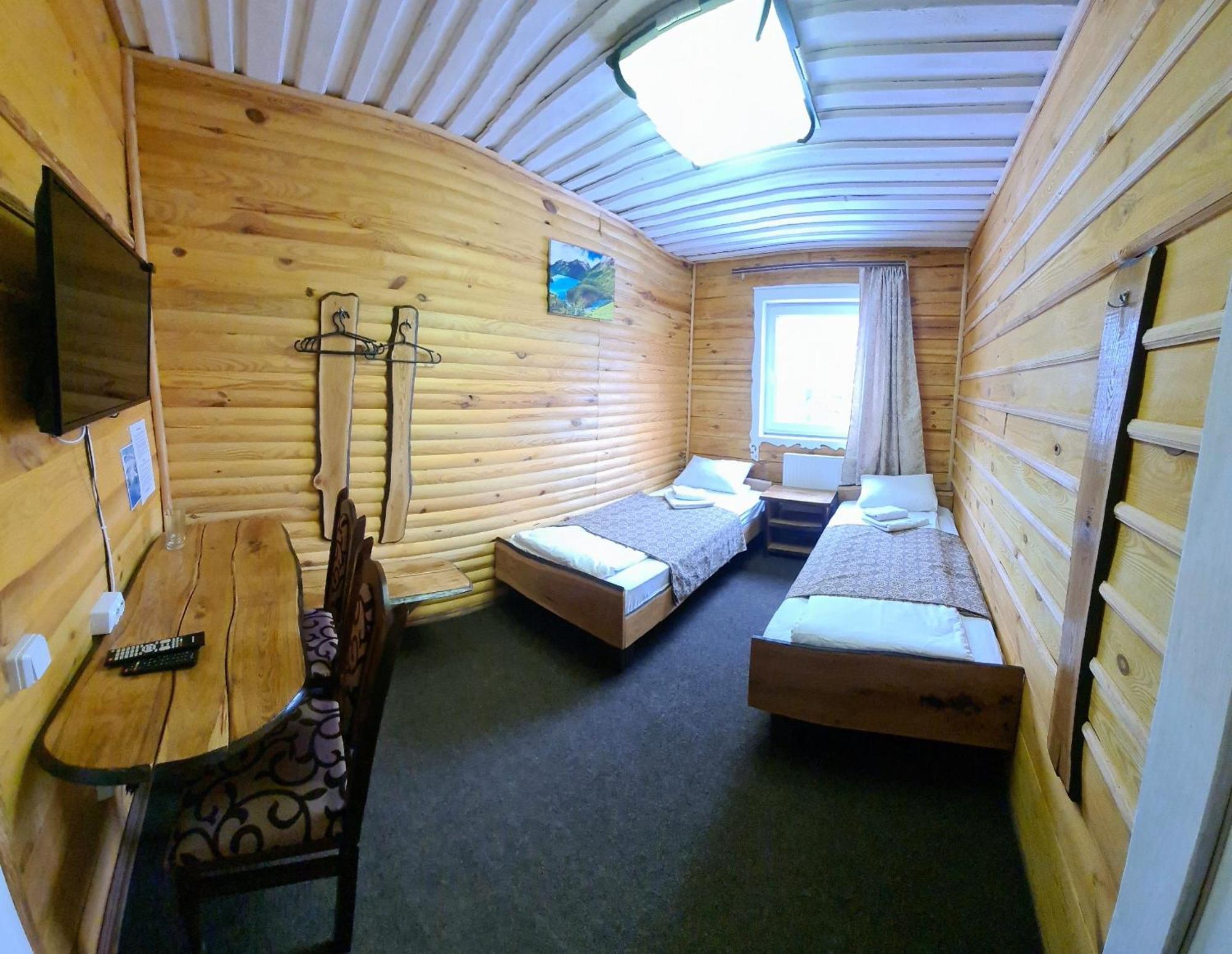 Alpin Eco Chalet & Wellness Dragobrat Exterior photo